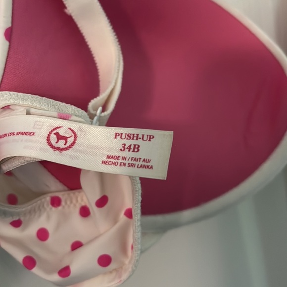 Pink Victoria’s Secret bra - Picture 3 of 3